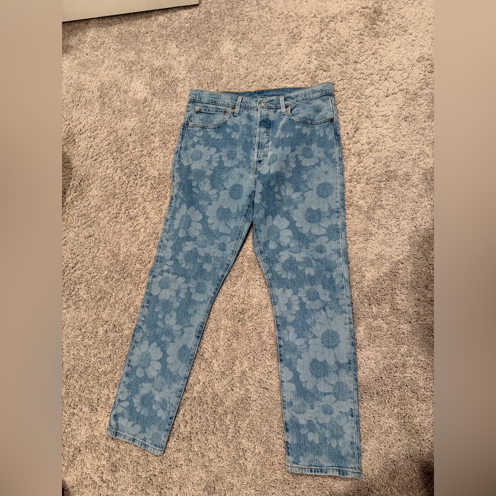 Levi's Blue Floral Women's Jeans